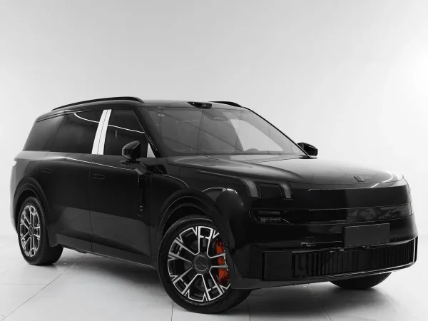 Lynk & Co 900 фото №3