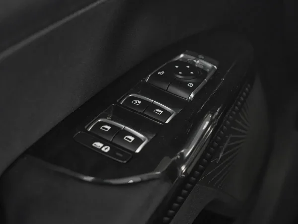 Kia K5, III фото №15