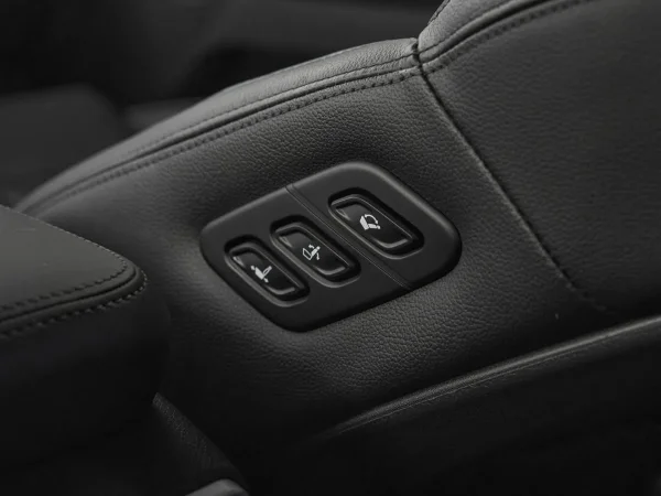 Kia K5, III фото №17
