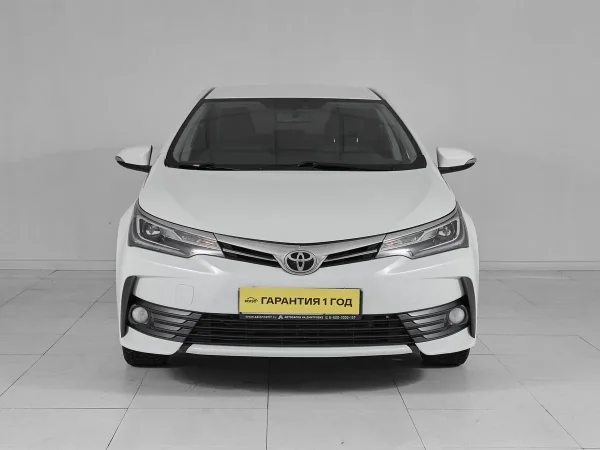 Toyota Corolla, XI (E160, E170, E180) Рестайлинг 1 фото №2