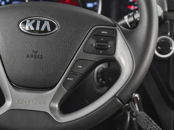 Kia Rio, III Рестайлинг фото №12