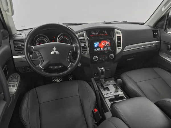 Mitsubishi Pajero, IV Рестайлинг 2 фото №7