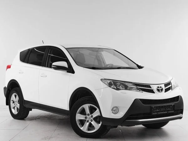Toyota RAV4, IV (XA40) фото №3