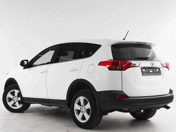 Toyota RAV4, IV (XA40) фото №4