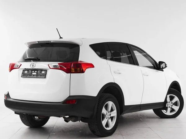 Toyota RAV4, IV (XA40) фото №6