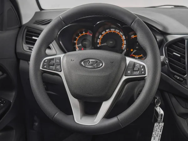 Lada (ВАЗ) Vesta, I фото №10