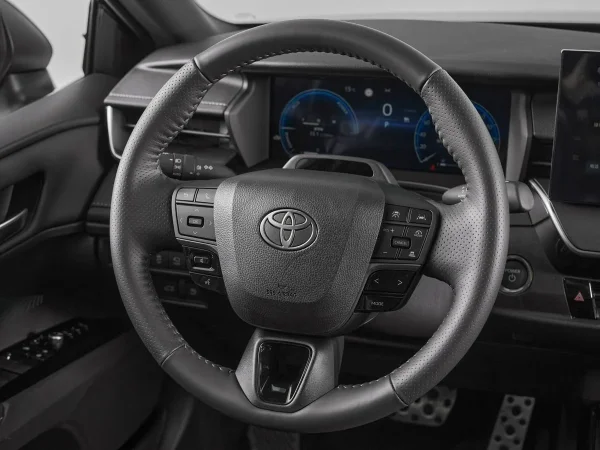 Toyota Camry, IX (XV80) фото №11