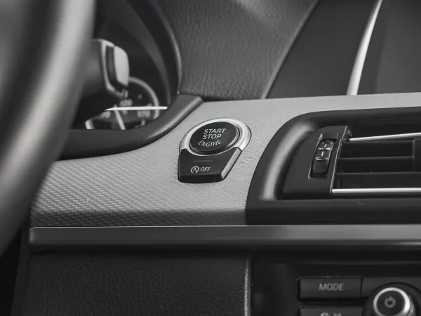 BMW 5 серии, VI (F10/F11/F07) Рестайлинг фото №13