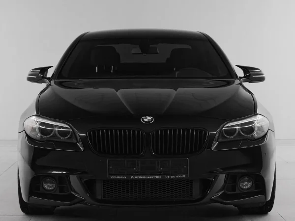 BMW 5 серии, VI (F10/F11/F07) Рестайлинг фото №2