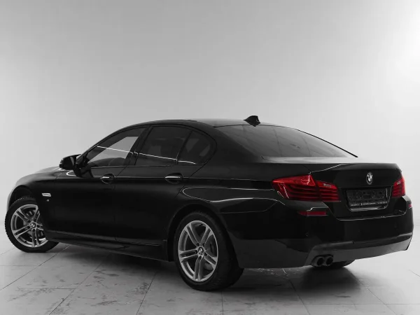BMW 5 серии, VI (F10/F11/F07) Рестайлинг фото №4