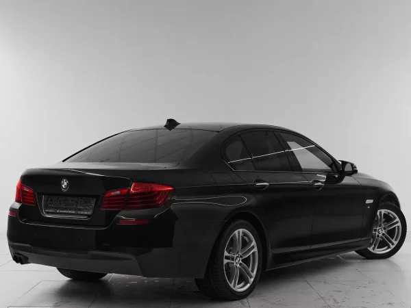 BMW 5 серии, VI (F10/F11/F07) Рестайлинг фото №6