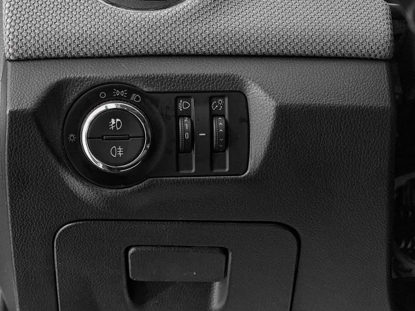 Chevrolet Cruze, I Рестайлинг фото №11