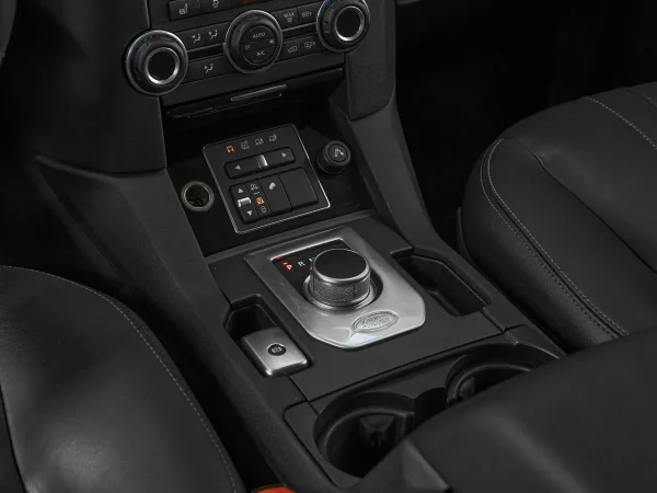 Land Rover Discovery, IV Рестайлинг фото №18