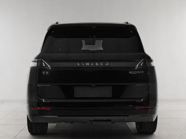Lynk & Co 900 фото №5