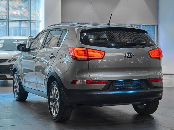 Kia Sportage, III Рестайлинг фото №4