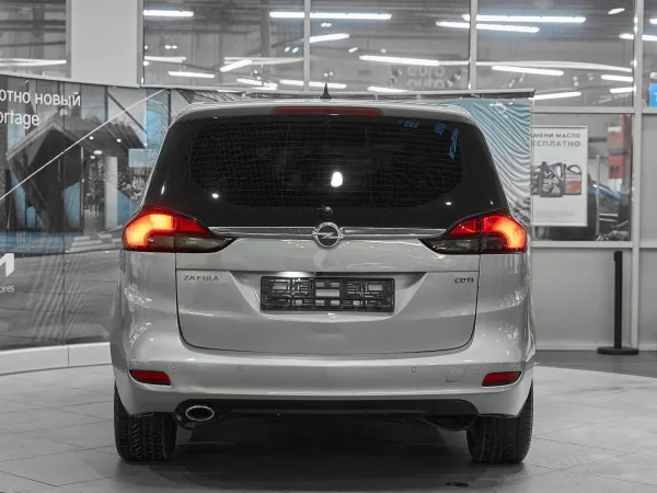 Opel Zafira, C фото №5
