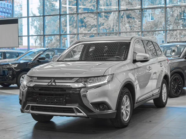 Mitsubishi Outlander, III Рестайлинг 3 фото №3