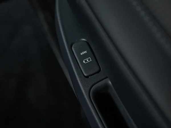 Lynk & Co 900 фото №27