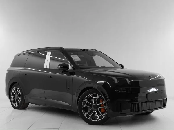 Lynk & Co 900 фото №3