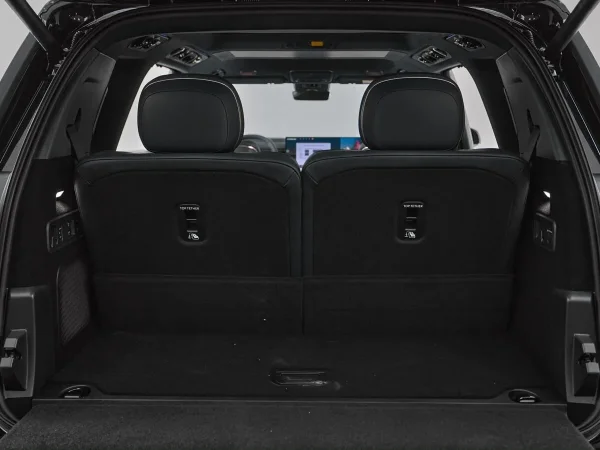 Lynk & Co 900 фото №30