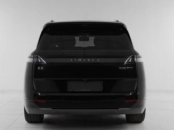 Lynk & Co 900 фото №5