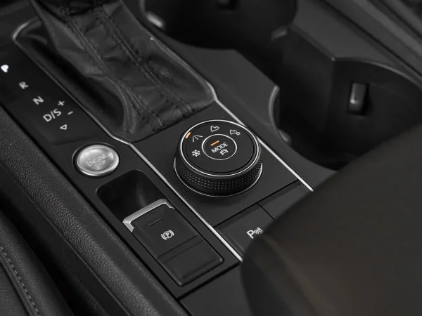 Volkswagen Teramont, I фото №18