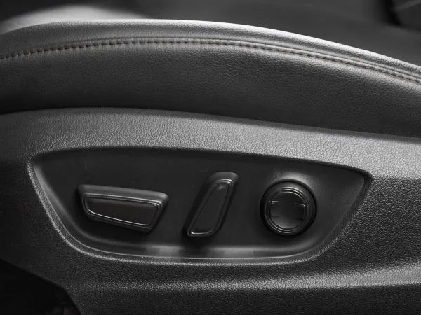 Toyota Camry, VIII (XV70) фото №16
