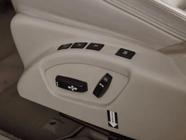 Volvo XC60, I Рестайлинг фото №15