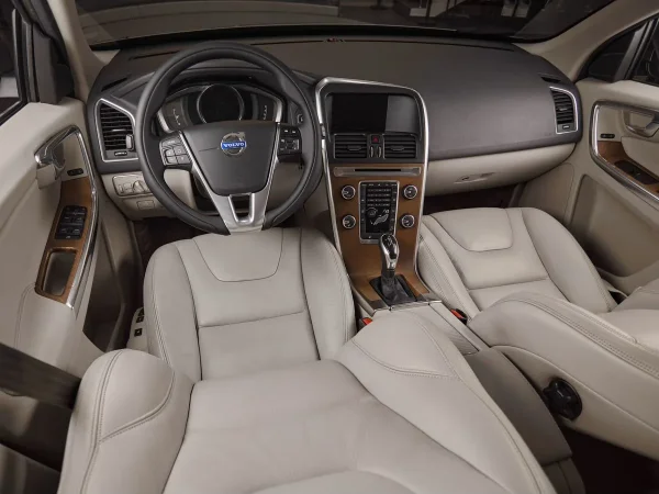 Volvo XC60, I Рестайлинг фото №7