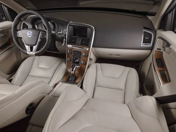 Volvo XC60, I Рестайлинг фото №9
