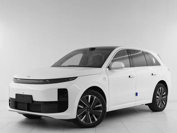 Li Auto (Lixiang) L6, I фото №1