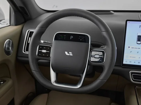 Li Auto (Lixiang) L6, I фото №11