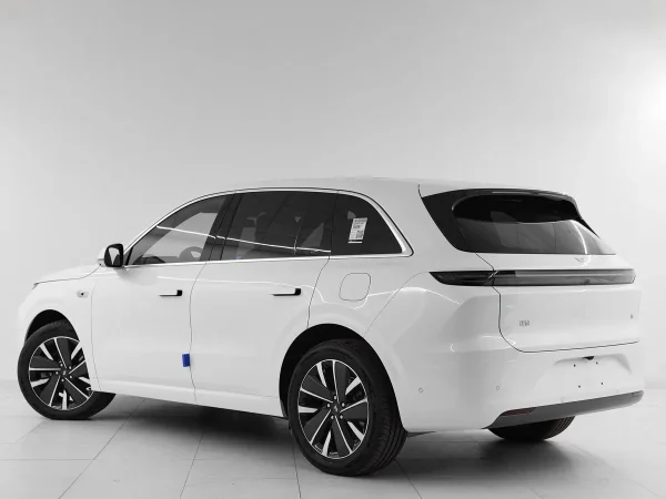 Li Auto (Lixiang) L6, I фото №4