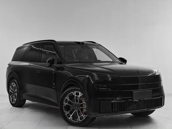 Lynk & Co 900 фото №3