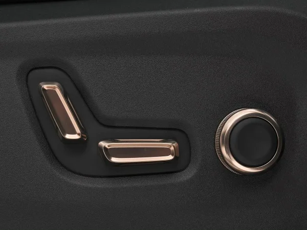 Lynk & Co 900 фото №15