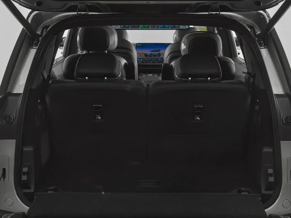 Lynk & Co 900 фото №25