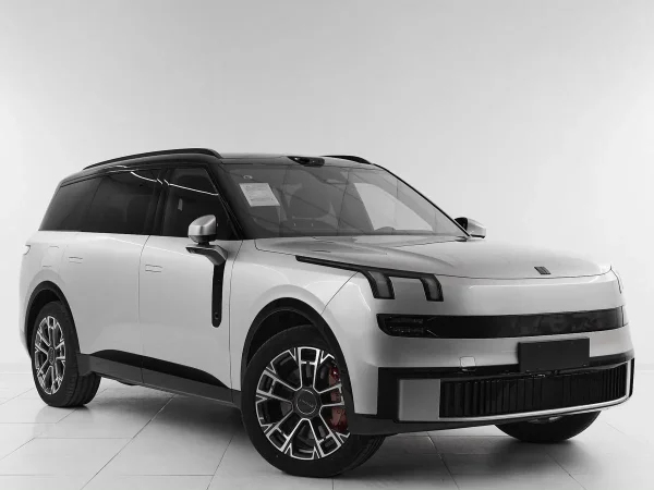 Lynk & Co 900 фото №3