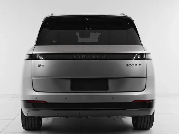 Lynk & Co 900 фото №5