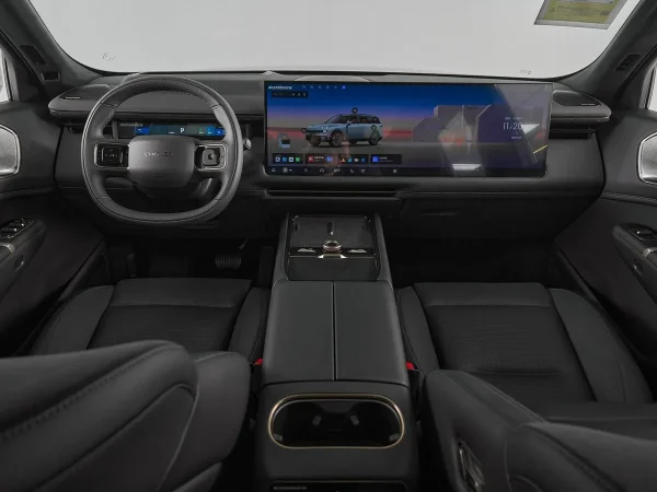 Lynk & Co 900 фото №9