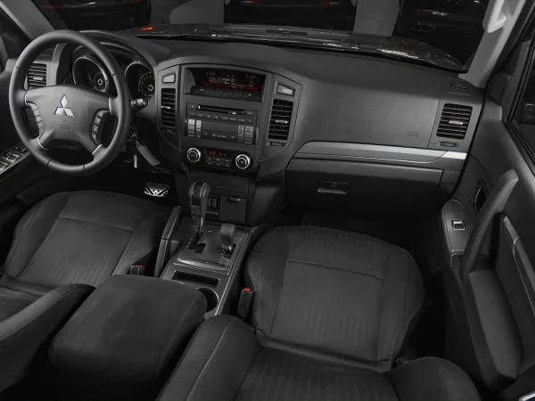 Mitsubishi Pajero, IV Рестайлинг 1 фото №9
