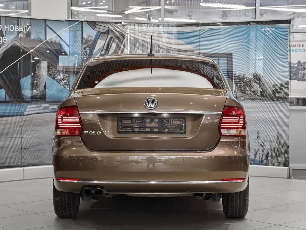 Volkswagen Polo, V Рестайлинг фото №5