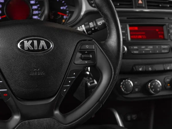 Kia Ceed, II Рестайлинг фото №12