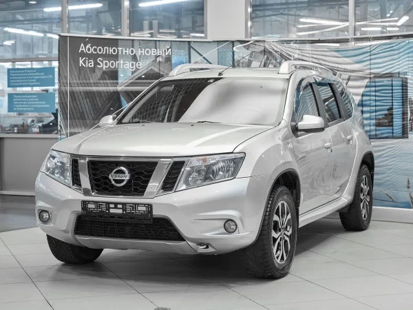 Nissan Terrano, III (D10) фото №1