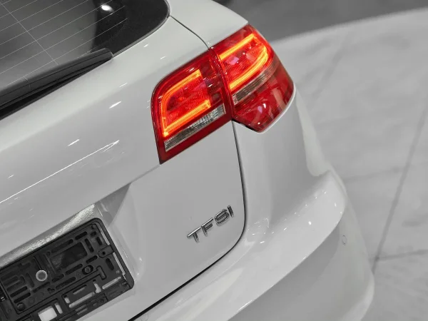 Audi A3, II (8P) Рестайлинг 2 фото №8