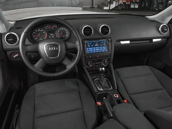 Audi A3, II (8P) Рестайлинг 2 фото №9