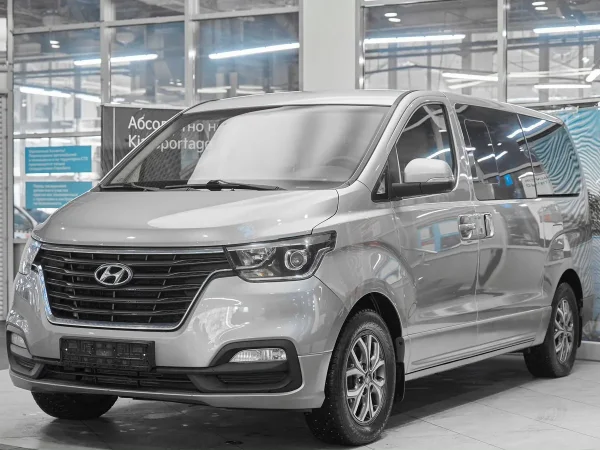 Hyundai H-1, II Рестайлинг 2 фото №1