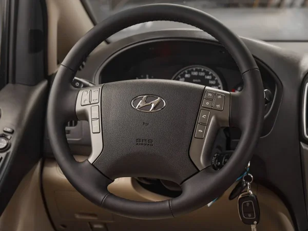 Hyundai H-1, II Рестайлинг 2 фото №10