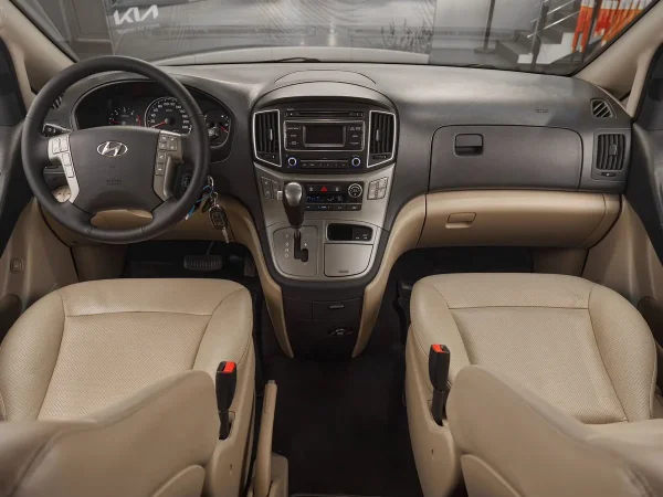 Hyundai H-1, II Рестайлинг 2 фото №8