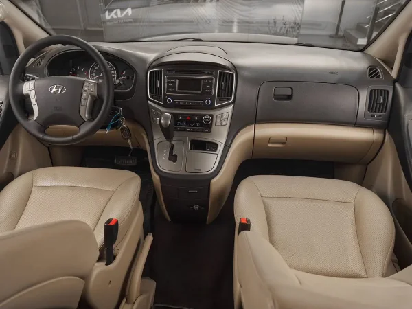 Hyundai H-1, II Рестайлинг 2 фото №9