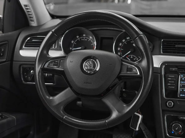 Skoda Superb, II Рестайлинг фото №10